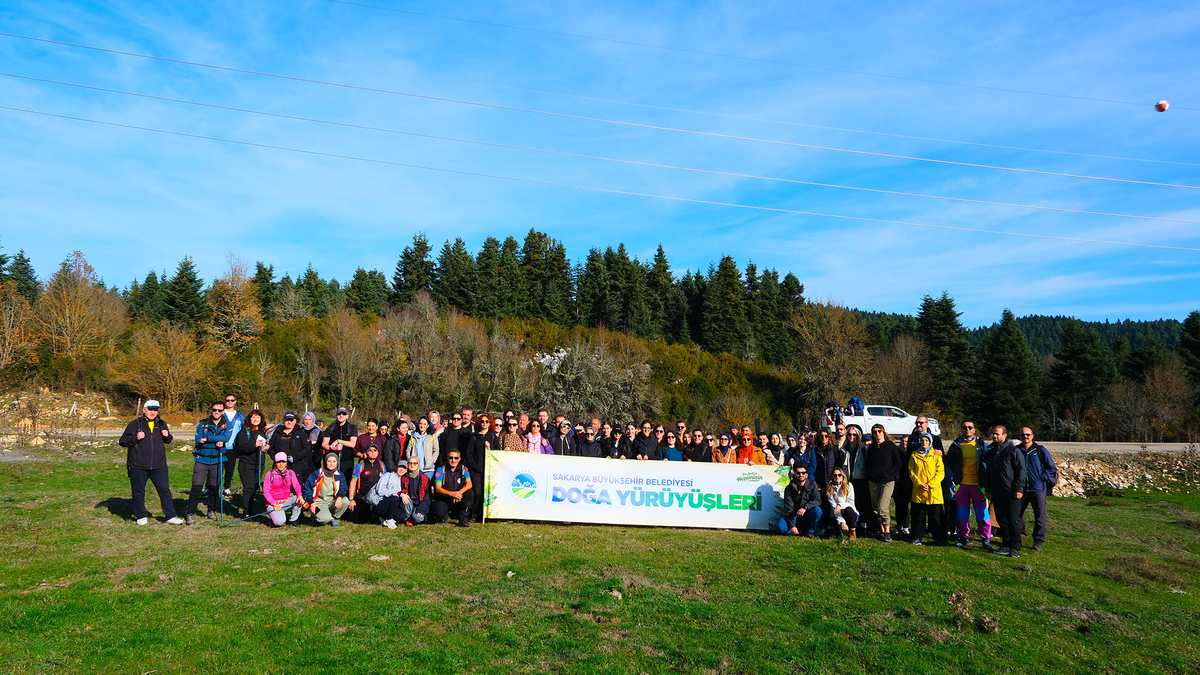 Doğa yürüyüşleri Karagöl ve Sultanpınarı Yaylası devam etti