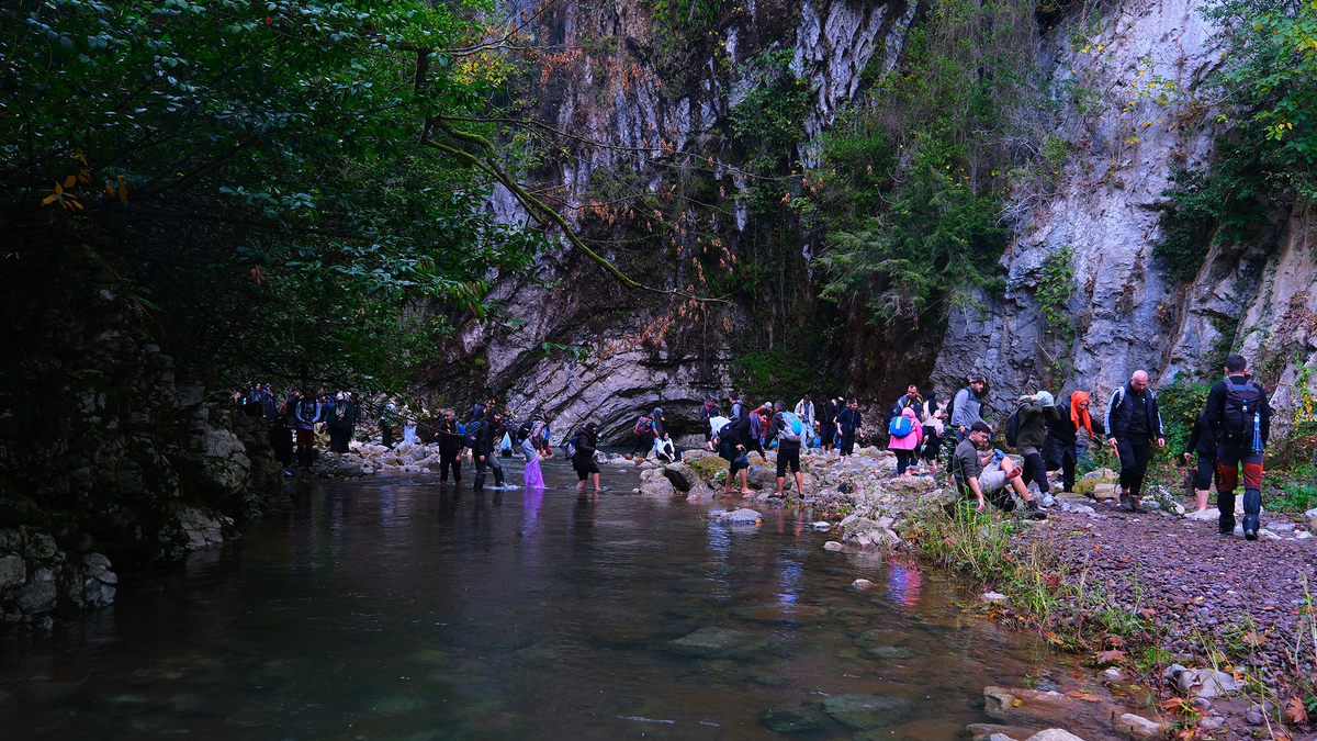 Doğa yürüyüşleri Maden Deresi Acarlar Longozu parkuru ile devam etti