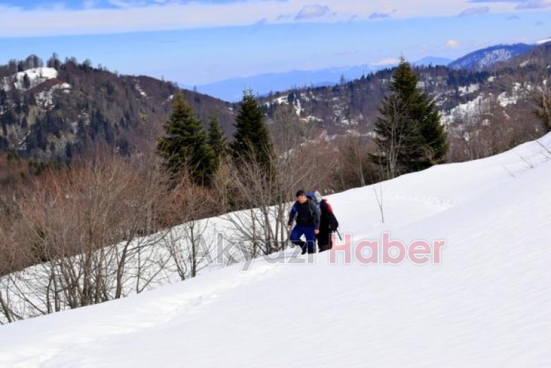Doğasever Öğretmenler Keremali Zirvesine Yürüdü