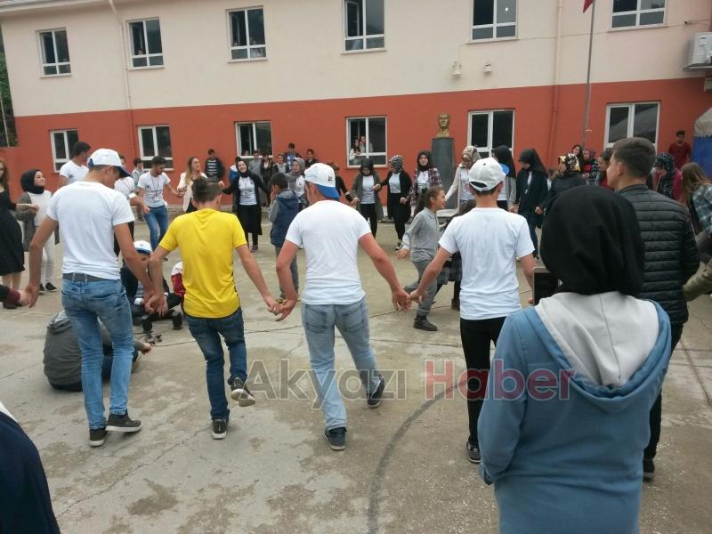 Dokurcun Çok Programlı Anadolu Lisesi Öğrencilerinden Tübitak Bilim Şenliği 