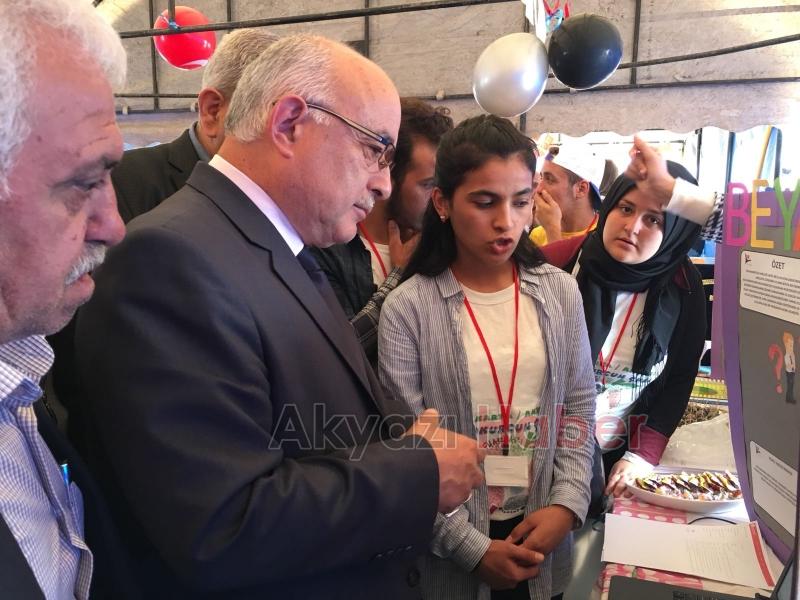 Dokurcun Çok Programlı Anadolu Lisesi Öğrencilerinden Tübitak Bilim Şenliği 