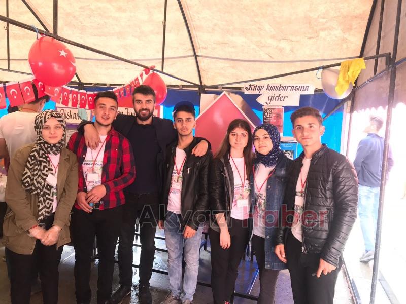 Dokurcun Çok Programlı Anadolu Lisesi Öğrencilerinden Tübitak Bilim Şenliği 