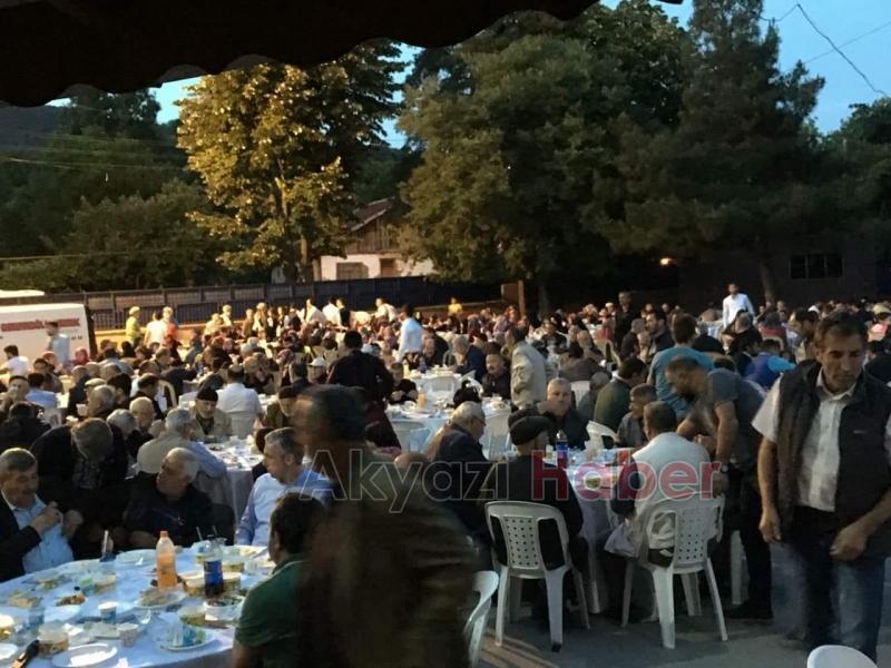  Dokurcun Mahallesi İftarda Buluştu