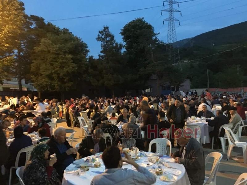  Dokurcun Mahallesi İftarda Buluştu