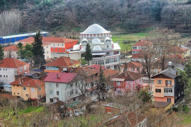 Dokurcun Merkez Camii Hayırseverlerin Yardımını Bekliyor