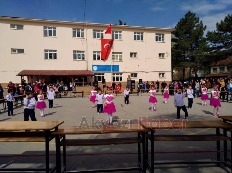 Dokurcunda 23 Nisan Coşkusu