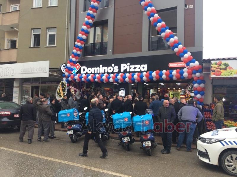  Domino's Pizza Akyazı Şubesi Törenle Açıldı