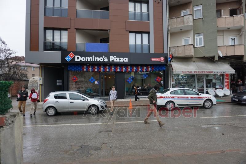  Domino's Pizza Akyazı Şubesi Törenle Açıldı