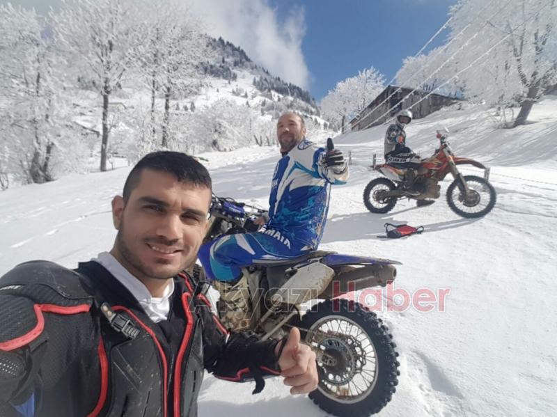 Donan Gölde Kros Yaptılar 