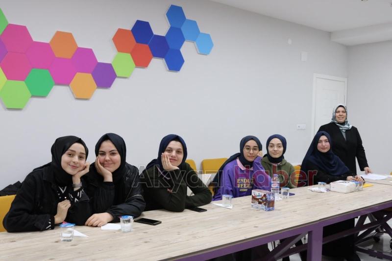 DÖRT DÖRTLÜK SÖYLEŞİLER