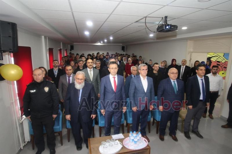 DÜNYA ENGELLİLER GÜNÜ AKYAZIDA KUTLANDI