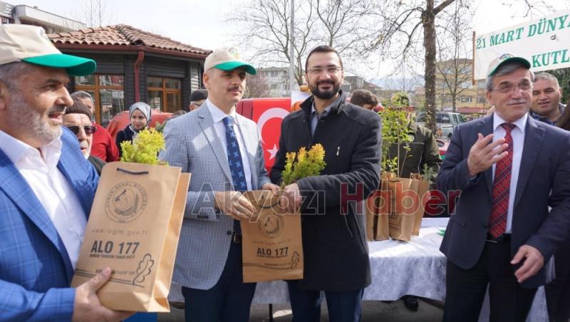 Dünya Ormancılık Gününde Akyazı da 3 Bin Fidan Dağıtıldı