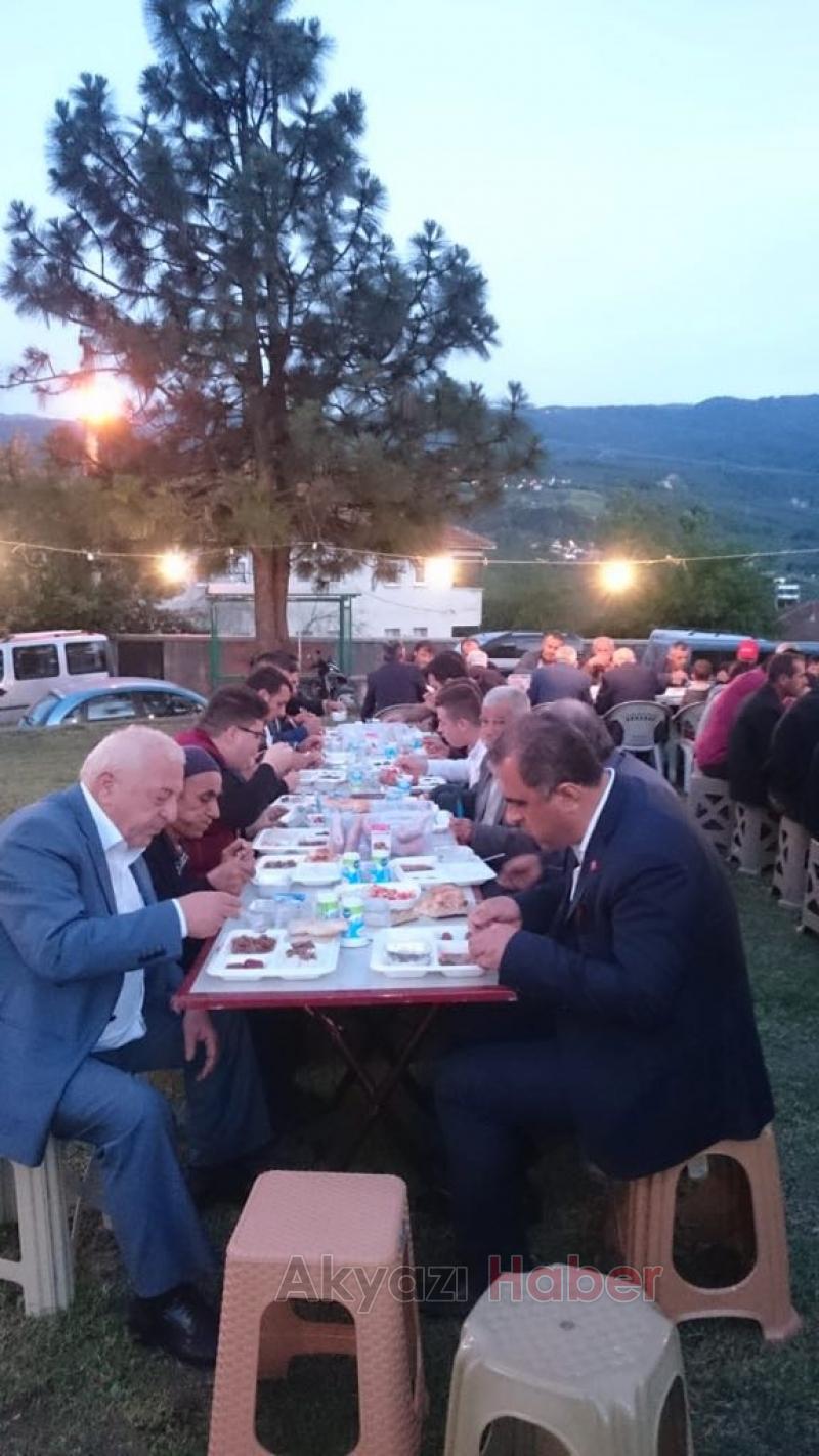  Durmuşlar Mahallesi’nde Geleneksel İftar Yemeği