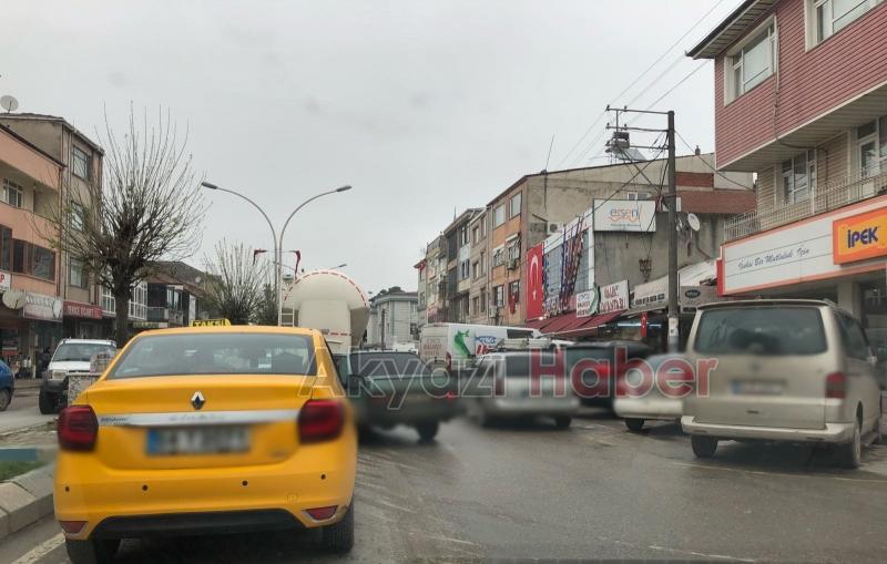  Duyarsız, Sorumsuz Sürücüler Akyazı’da Trafiği Katlediyor