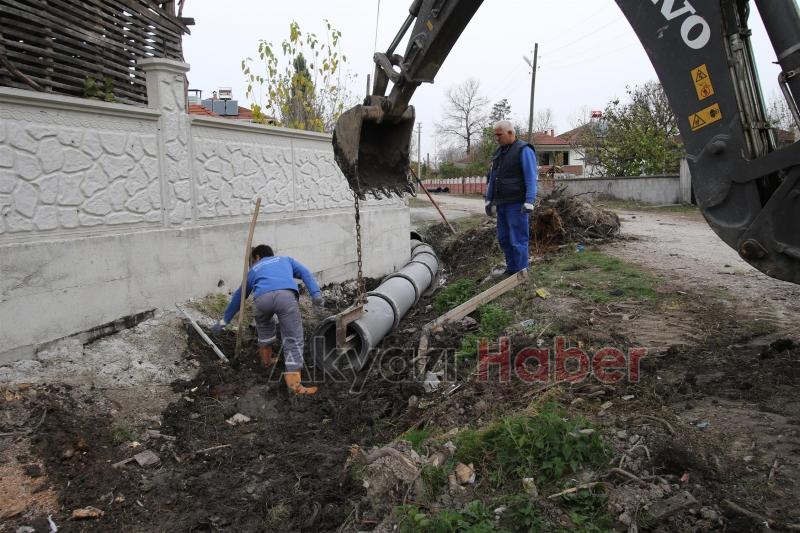 DÜZYAZI ve ŞEREFİYE’DE ALT YAPI ve YOL ONARIM ÇALIŞMASI