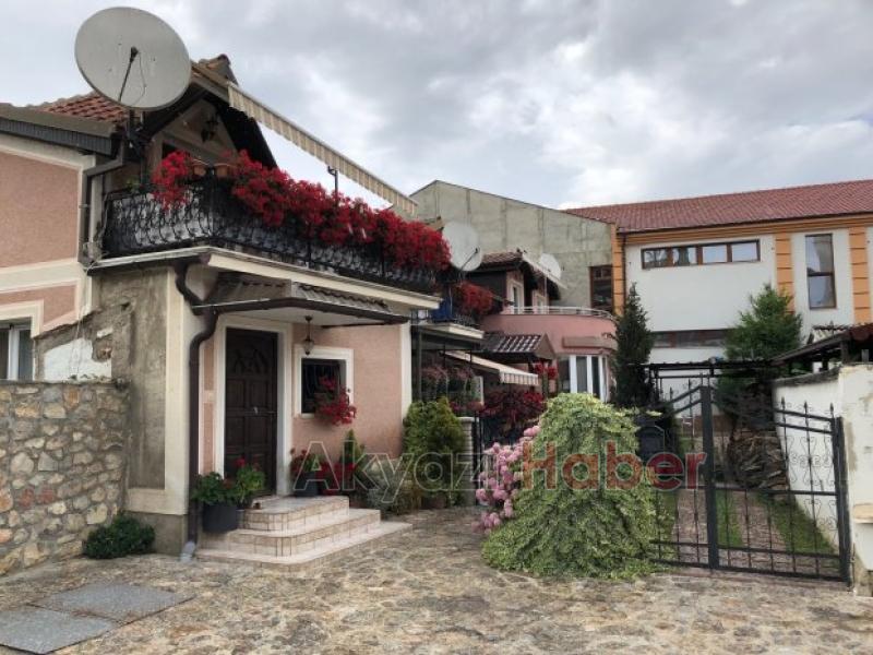 Eğitim Bir Sen Akyazı Temsilciliği öğretmenlere yönelik Balkan turu düzenledi