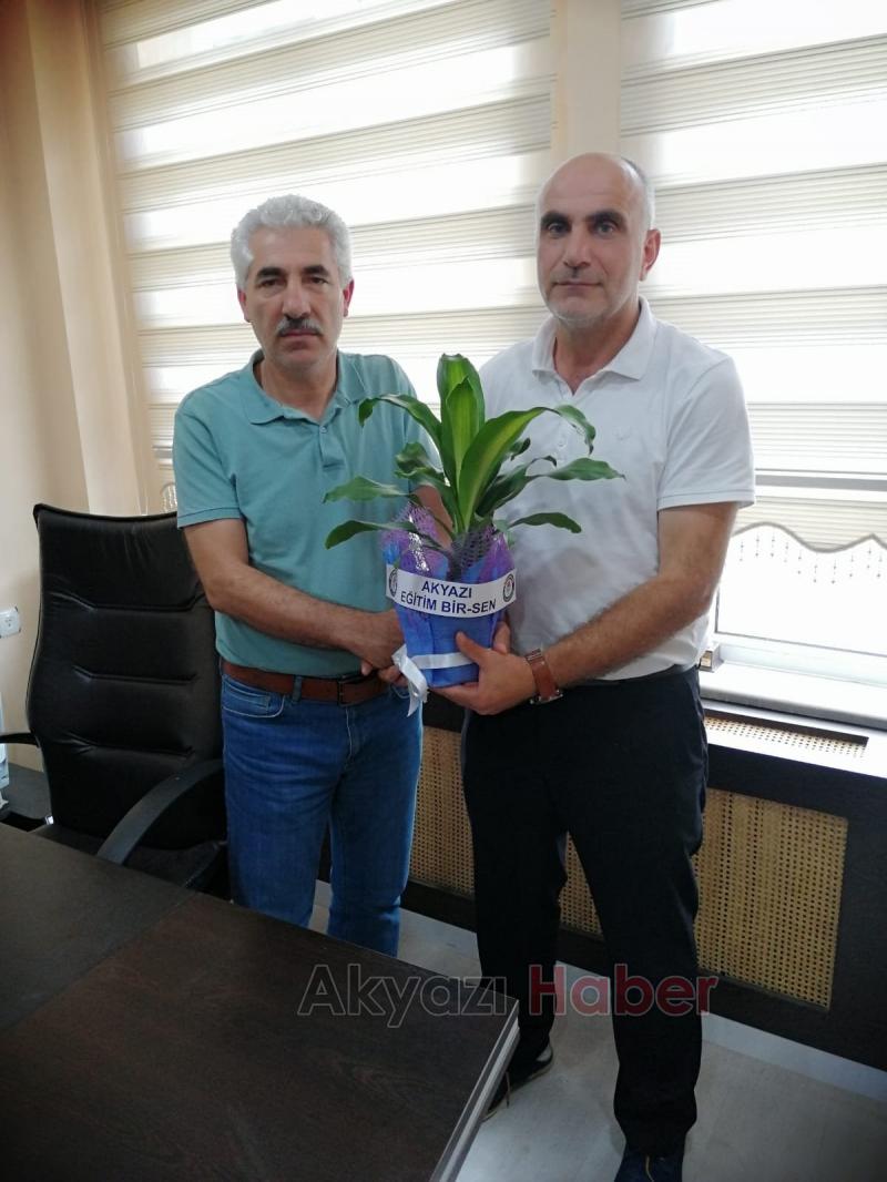 Eğitim Bir Sen Akyazı Temsilciliğinden Tebrik Ziyaretleri