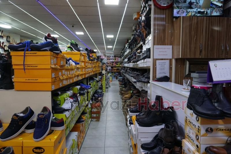 Ekol Ayakkabı’da İndirim Rüzgarı