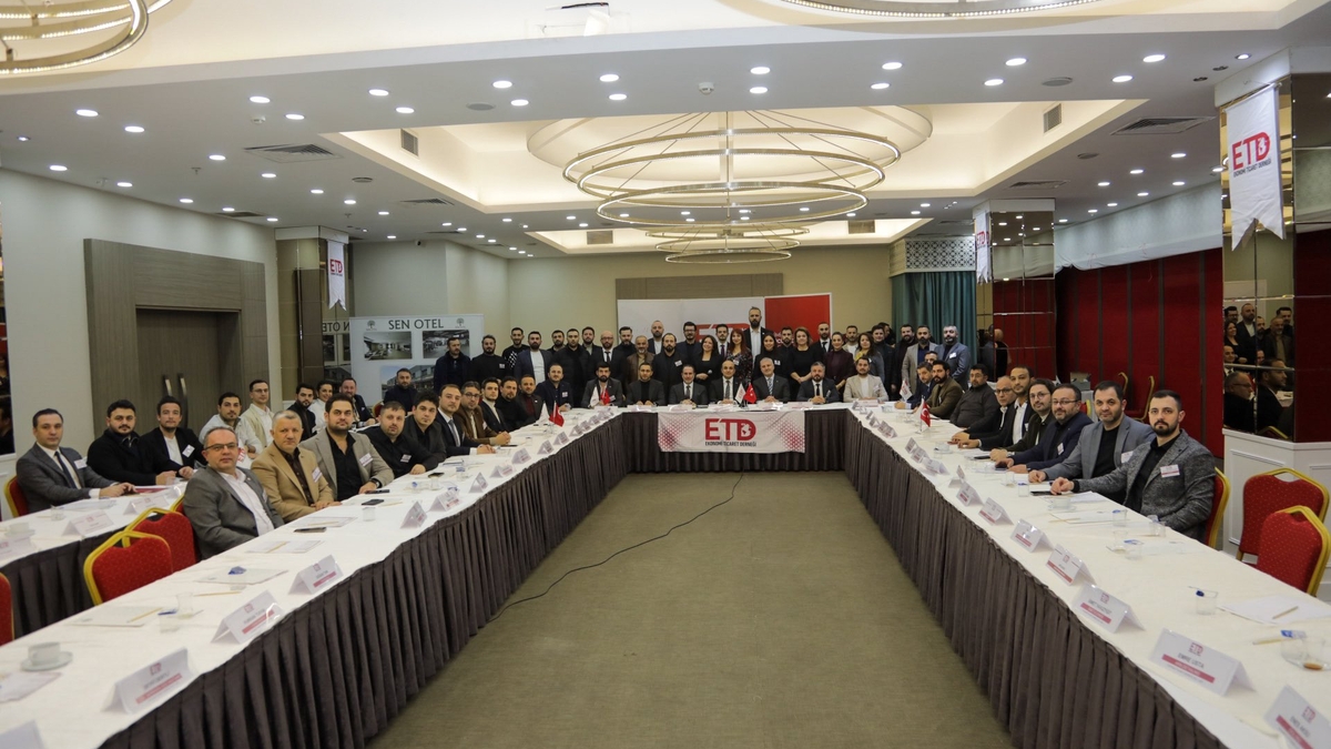 Ekonomide yol haritası Sakarya’da çizildi: Alkin ve Altuğ ETD'nin konuğu oldu