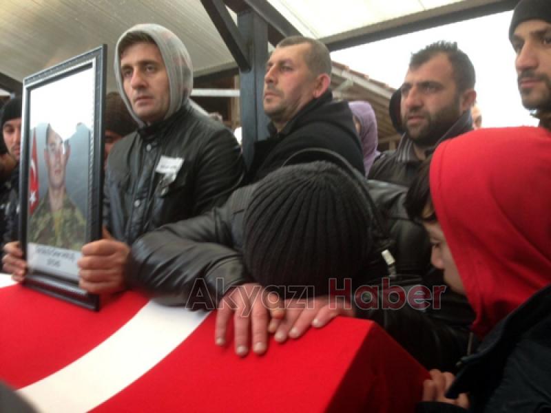 El Bab şehidini son yolculuğuna binler uğurladı 