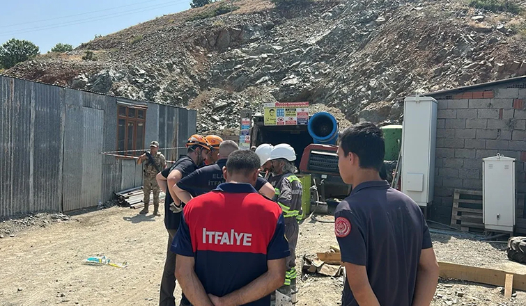 Elazığ’da Maden Ocağında Göçük: 1 İşçi Mahsur Kaldı