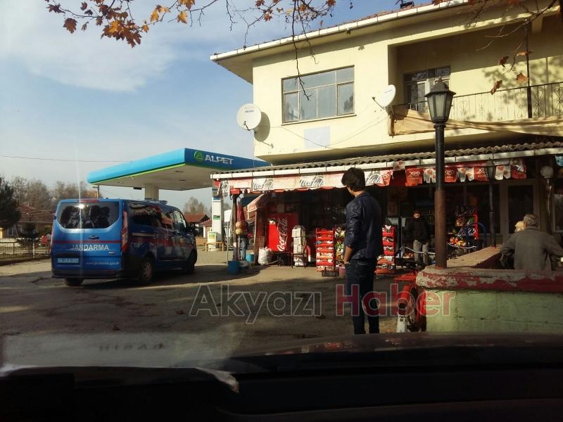 Elektrikli Bisiklet Minibüse Arkadan Çarptı