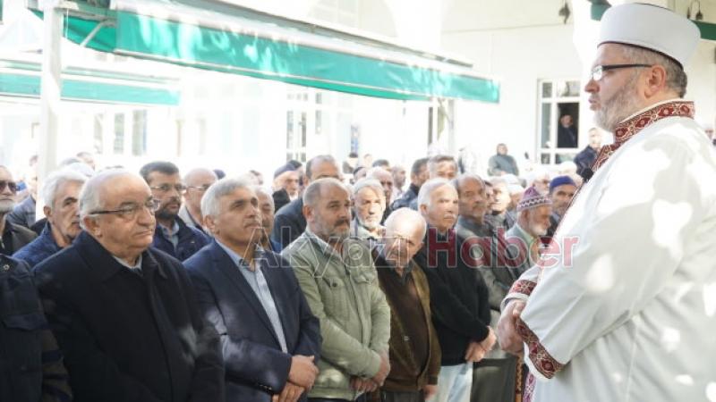 Emekli Deniz Astsubay Erkan Tapan Defnedildi