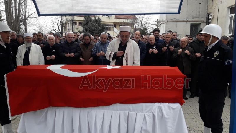 Emekli Emniyet Müdürü Törenle Toprağa Verildi