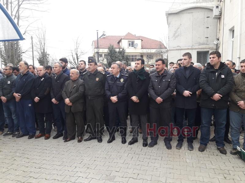 Emekli Emniyet Müdürü Törenle Toprağa Verildi