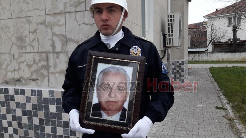 Emekli Emniyet Müdürü Törenle Toprağa Verildi