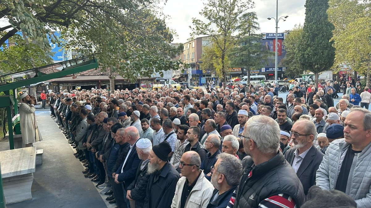 Emekli İtfaiyeci Hasan Saka Defnedildi