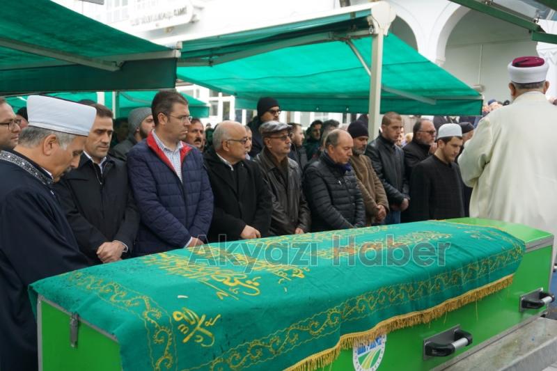 Emekli Öğretmen Nuri Sakönder Dualarla defnedldi