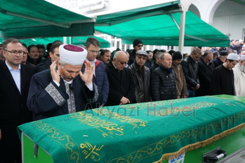 Emekli Öğretmen Nuri Sakönder Dualarla defnedldi