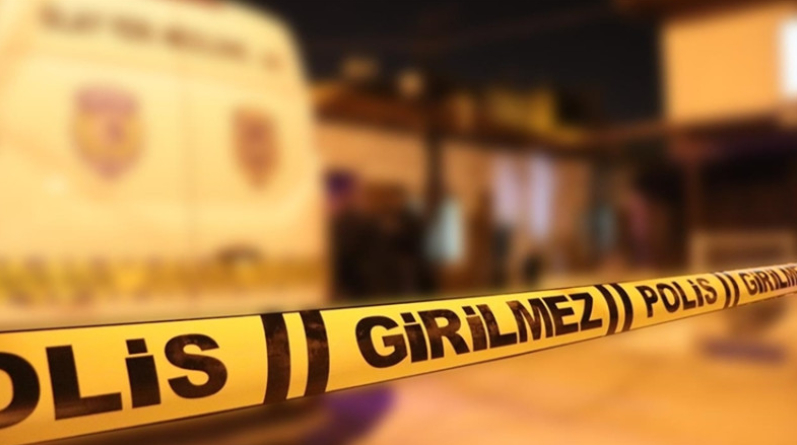 Emekli öğretmen ölü bulundu