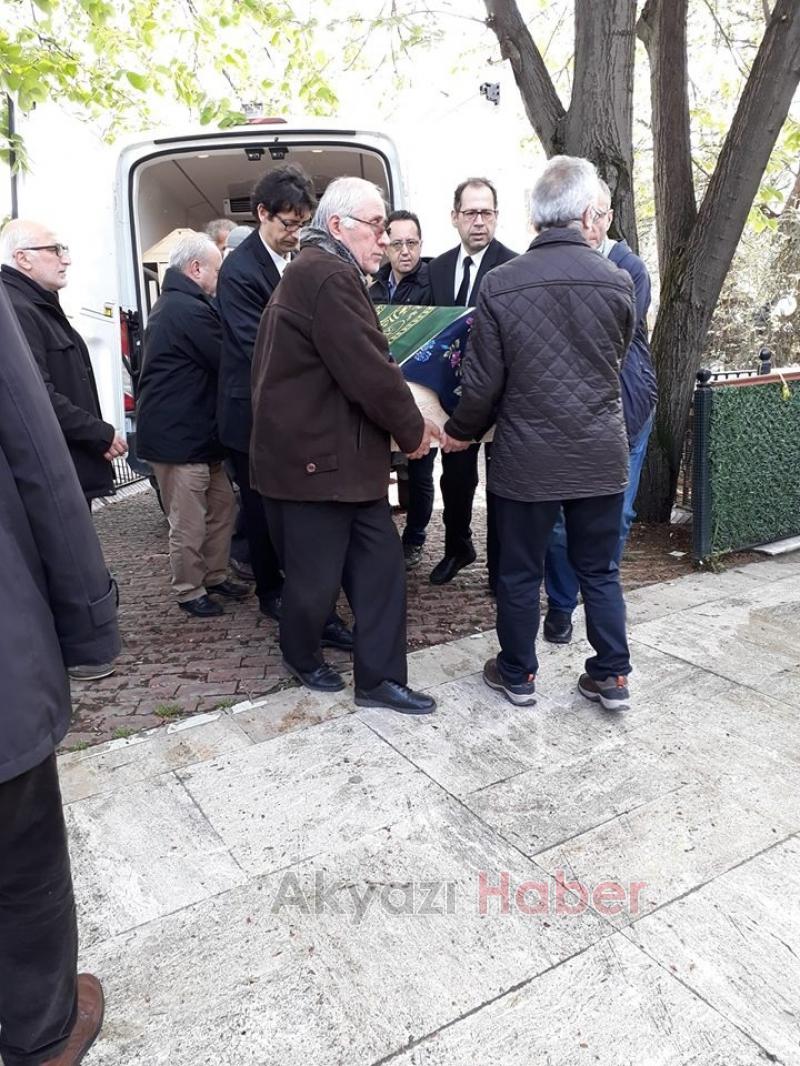 Emekli Öğretmen Safiye Toy Defnedildi