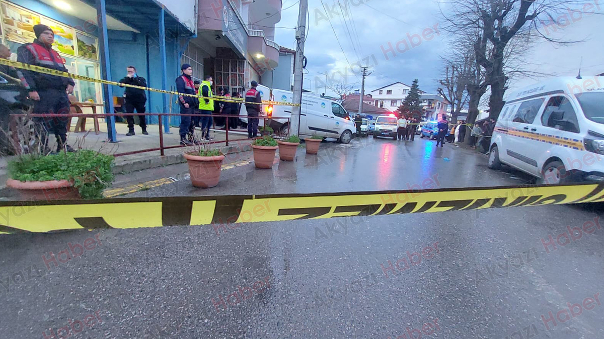 Emekli polis eşini ve MHP ilçe başkanını öldürdü