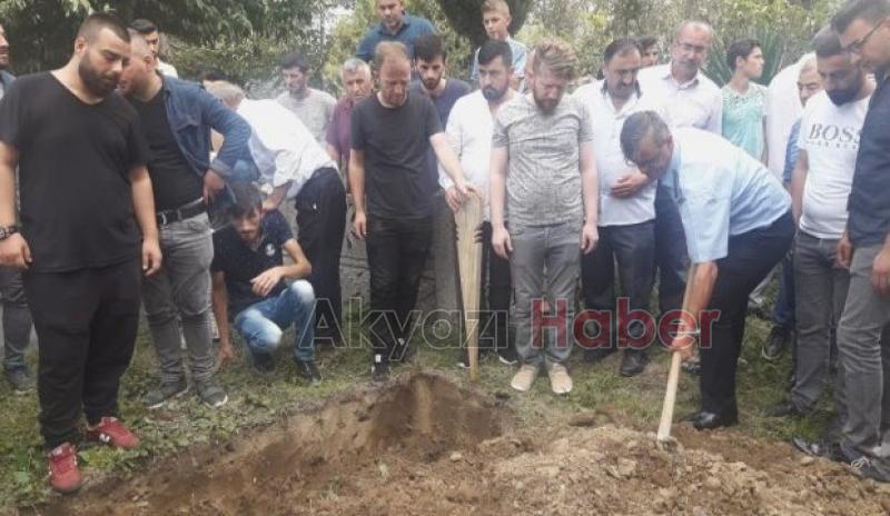 Emekli Zabıta Fikret Aydemir Defnedildi