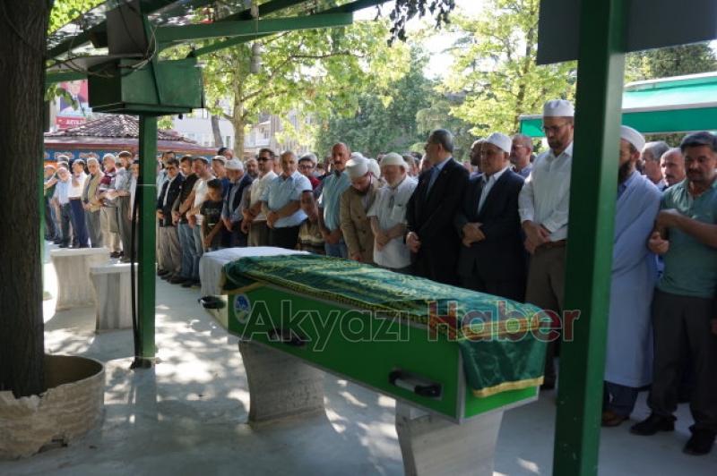 Emekli Mehmet Dindar Hoca Dualarla Defnedildi