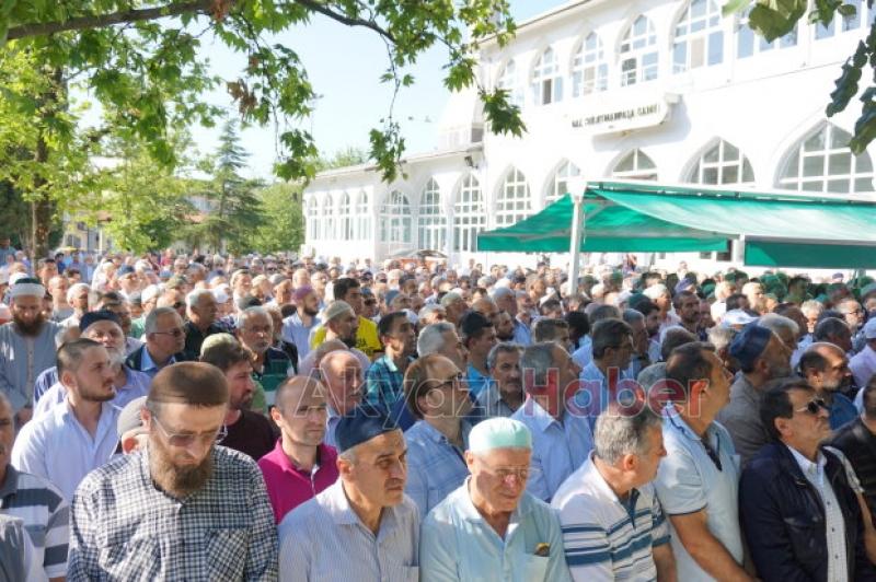 Emekli Mehmet Dindar Hoca Dualarla Defnedildi