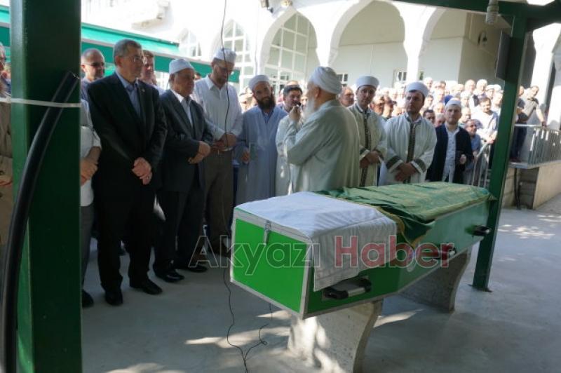 Emekli Mehmet Dindar Hoca Dualarla Defnedildi