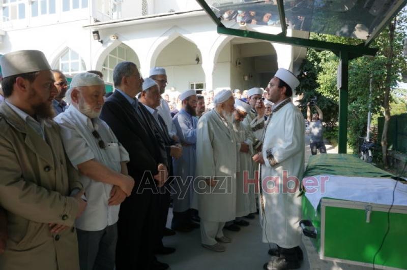 Emekli Mehmet Dindar Hoca Dualarla Defnedildi