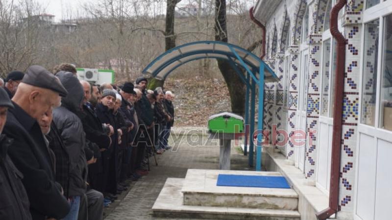 Emine Kav Defnedildi