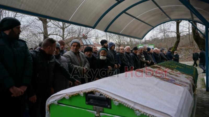 Emine Kav Defnedildi