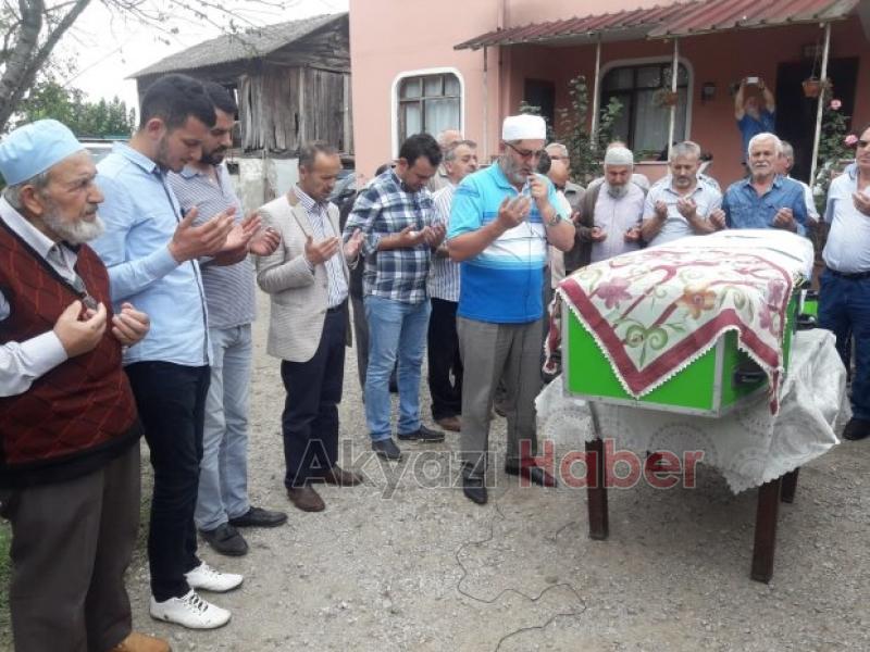 Emine Uluköylü Defnedildi