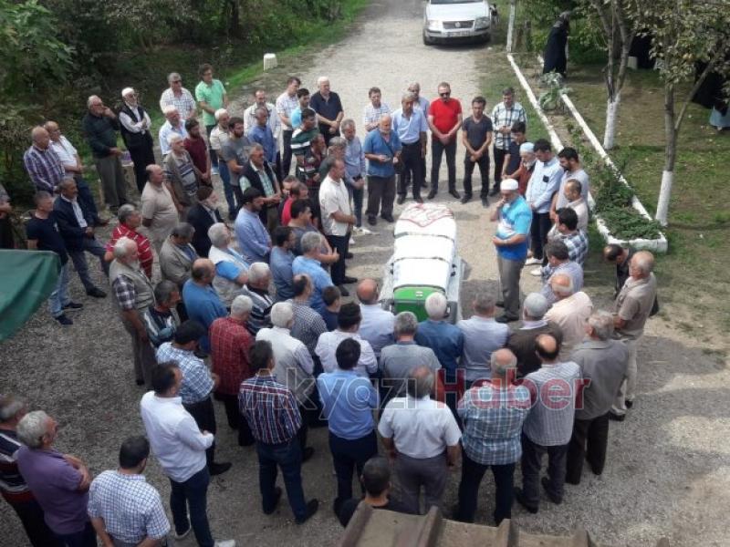 Emine Uluköylü Defnedildi