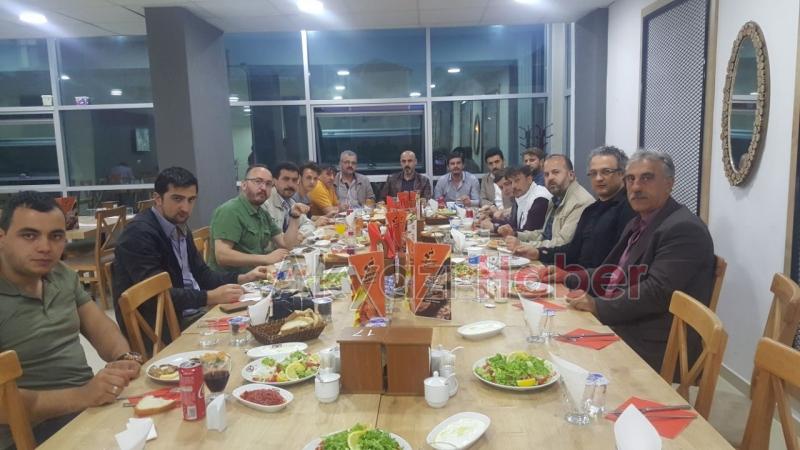 Emlak Kursu Kursiyerleri Sertifikalarını Aldı