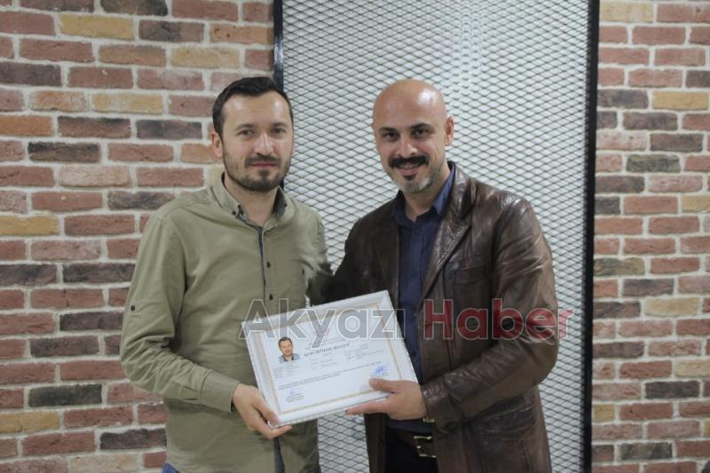 Emlak Kursu Kursiyerleri Sertifikalarını Aldı