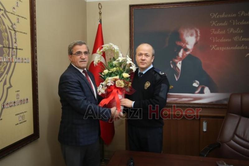 Emniyet Müdürlüğüne Anlamlı Ziyaret
