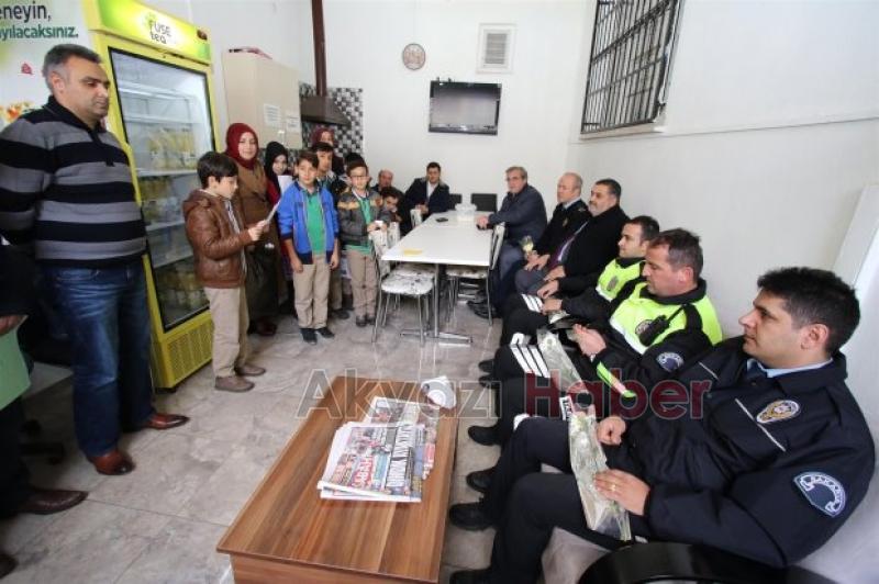 Emniyet Müdürlüğüne Anlamlı Ziyaret