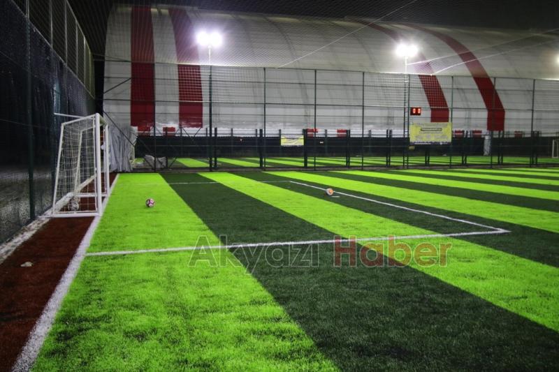 Emre Belözoğlu Akyazıya Selam Gönderdi